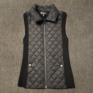 Jones New York Signature Black Vest